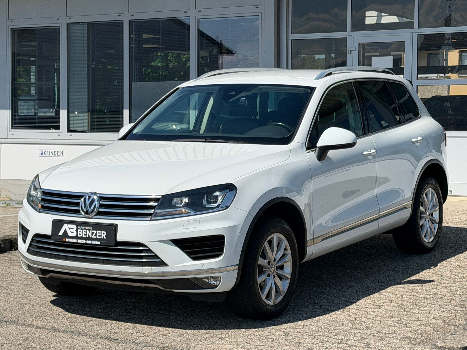Fahrzeugabbildung Volkswagen Touareg V6 TDI BMT/Terrain Tech 4Mot/NAVI/LEDER