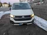 Volkswagen T6.1 Multivan - Volkswagen T6 andere: 7 Sitzer