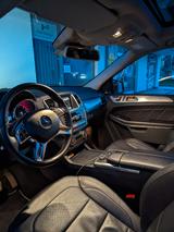 Mercedes-Benz GL 350* 1. Hand * AMG * Servicevertrag - Mercedes-Benz GL-Klasse mit Diesel-Antrieb