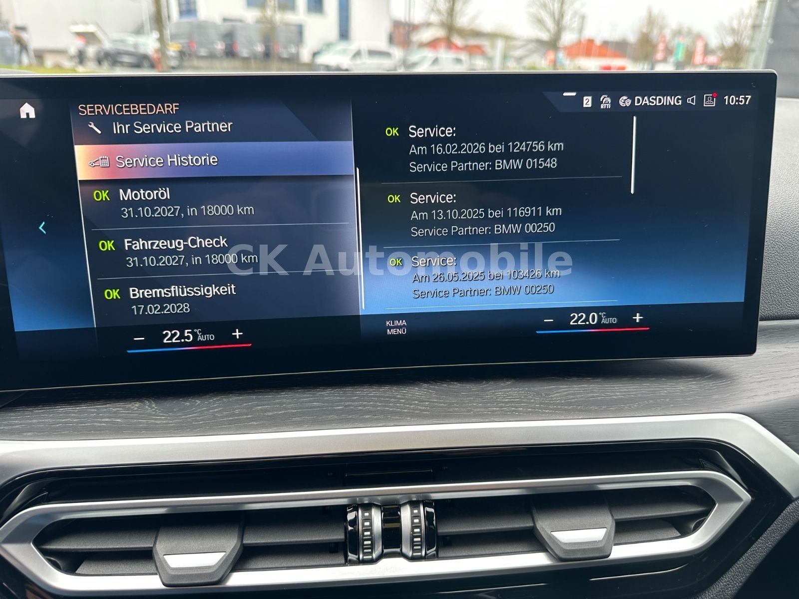 Fahrzeugabbildung BMW 320 d Touring M Sport/Navi/HeadUp/Kamera/LED