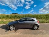 Mercedes-Benz A 180 - grau, TÜV 09/2026, Klimaanlage - Mercedes-Benz: 1.0