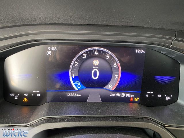 Taigo 1.0 TSI Basis CONNECT KLIMA PDC LED