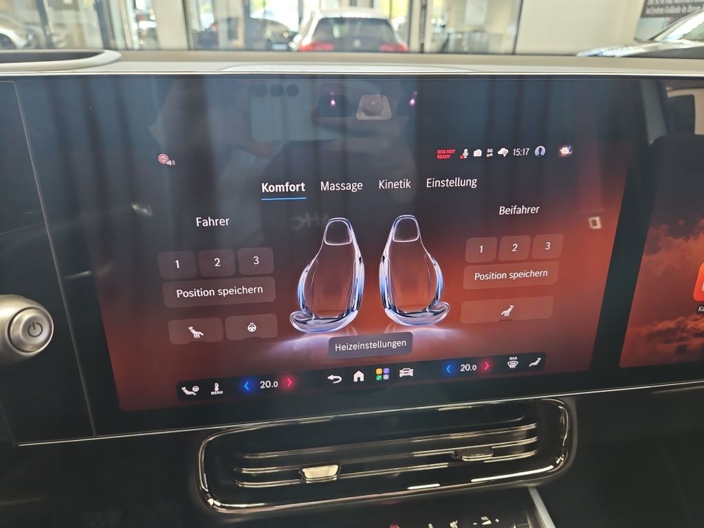 Fahrzeugabbildung Mercedes-Benz GLB 350 4M +AMG+MULTI+AHK+3.SITZREIHE+ASSIST+HUD