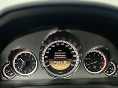 MERCEDES-BENZ E 200 CGI / NUR 54.tKM / GARANTIE / 2.HD MERCEDES-BENZ E 200 CGI / NUR 54.tKM / GARANTIE / 2.HD