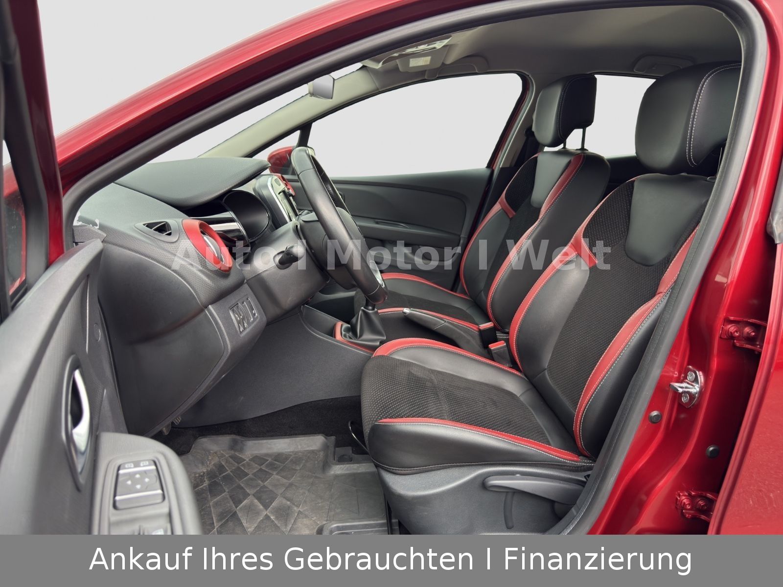 Fahrzeugabbildung Renault Clio IV Intens LED/ALU/NAVI/TEMPOMAT/BT-AUDIO