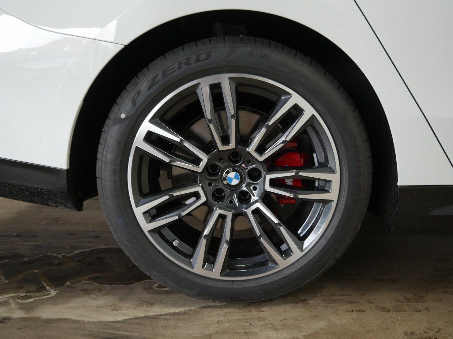 Fahrzeugabbildung BMW 520d xDrive M Sportpaket pro, Panorama-Glasdach,