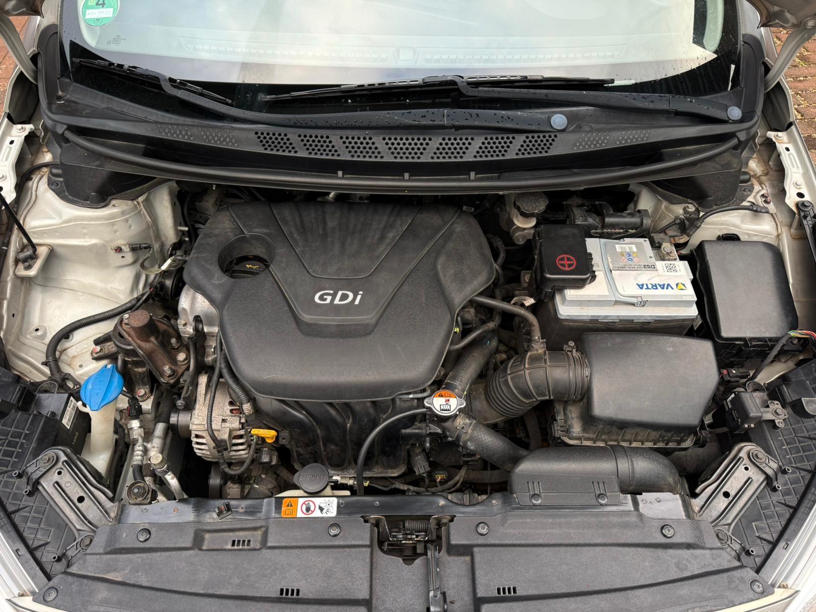 Kia cee'd Sportswagon 1.6 GDI Vision Sportswagon...