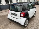 Smart ForTwo WENIG KM AUTOMATIK - Smart ForTwo mit Benzin-Antrieb: Kleinwagen