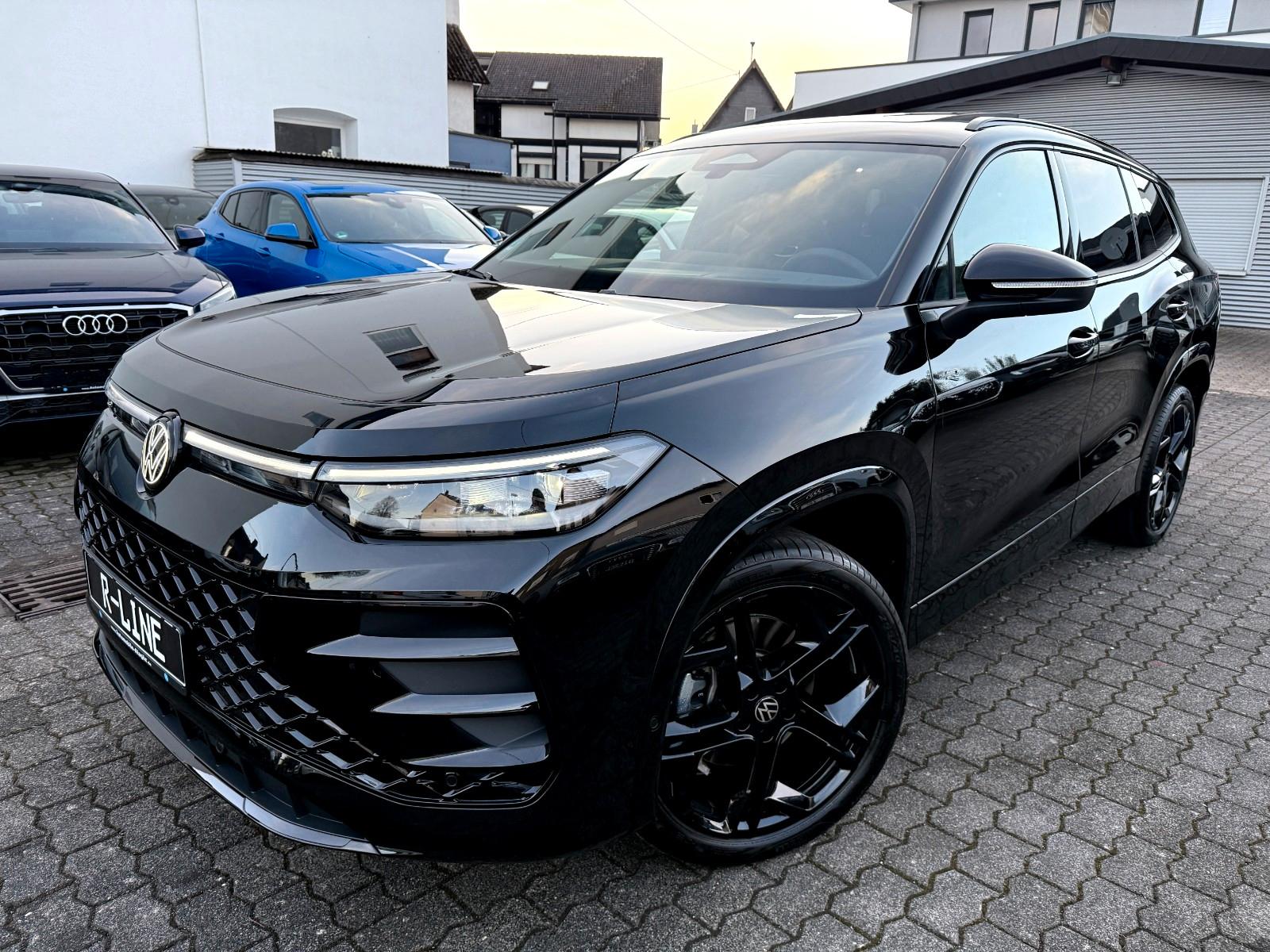 Volkswagen Tayron 2.0 TDI*R-LINE*BLACK*7xSITZ*HUD*PANO*H&K*