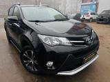 Toyota RAV4 2.2 Comfort*4X4*NAVI*1.Hand*Scheckheft* - Toyota RAV 4 mit Diesel-Antrieb: 2.2