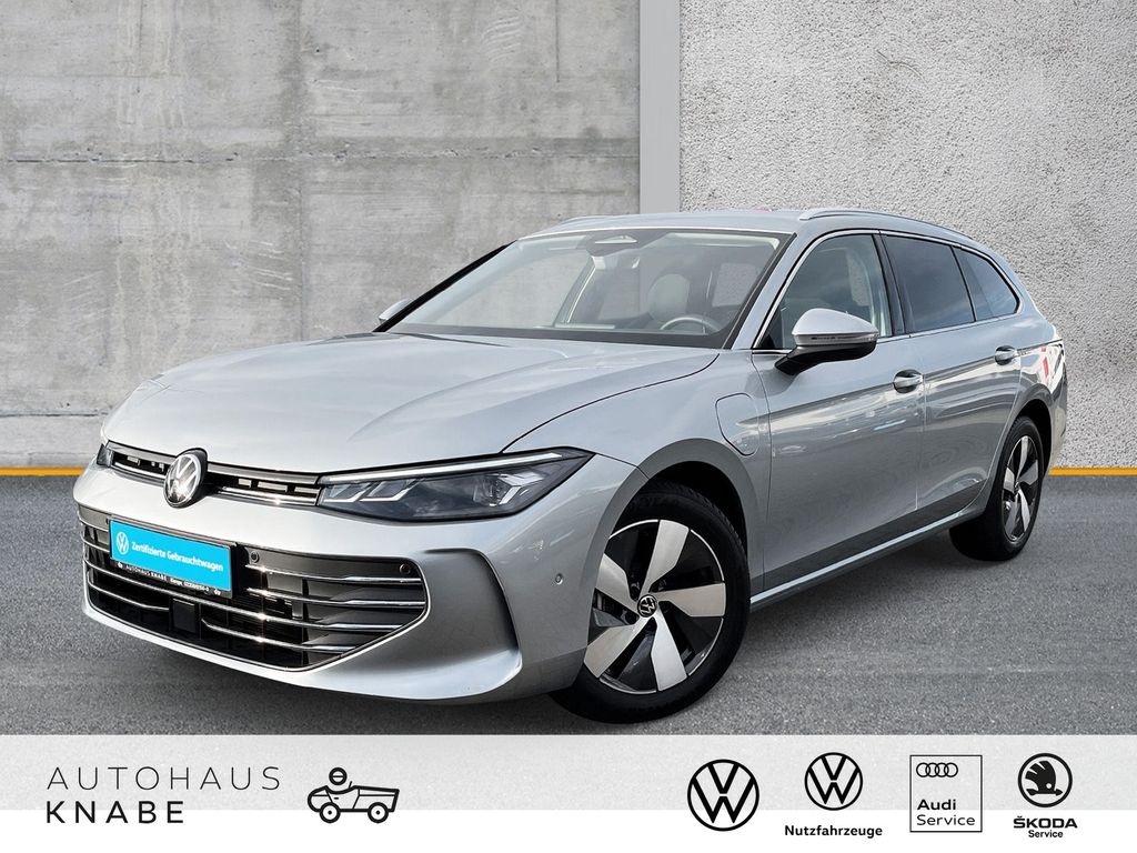 Volkswagen Passat Variant 1.5 TSI eHybrid Business HuD AHK