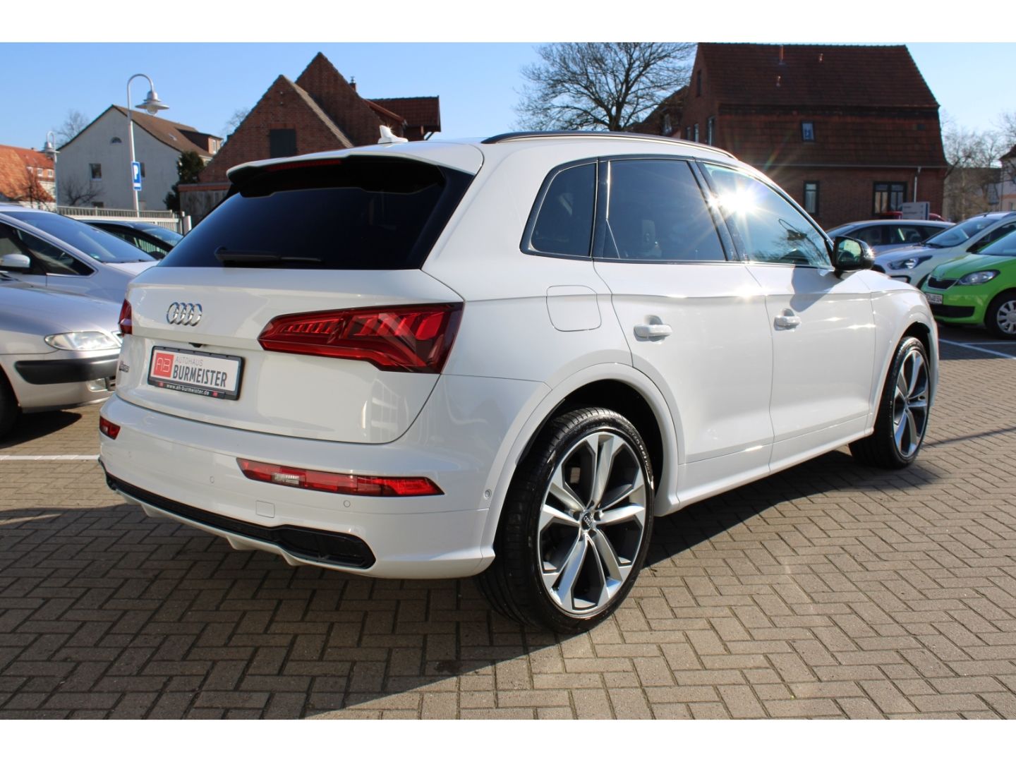 Fahrzeugabbildung Audi SQ5 3.0TDI quattro Matrix Pano B&O STHZ 8fach AH