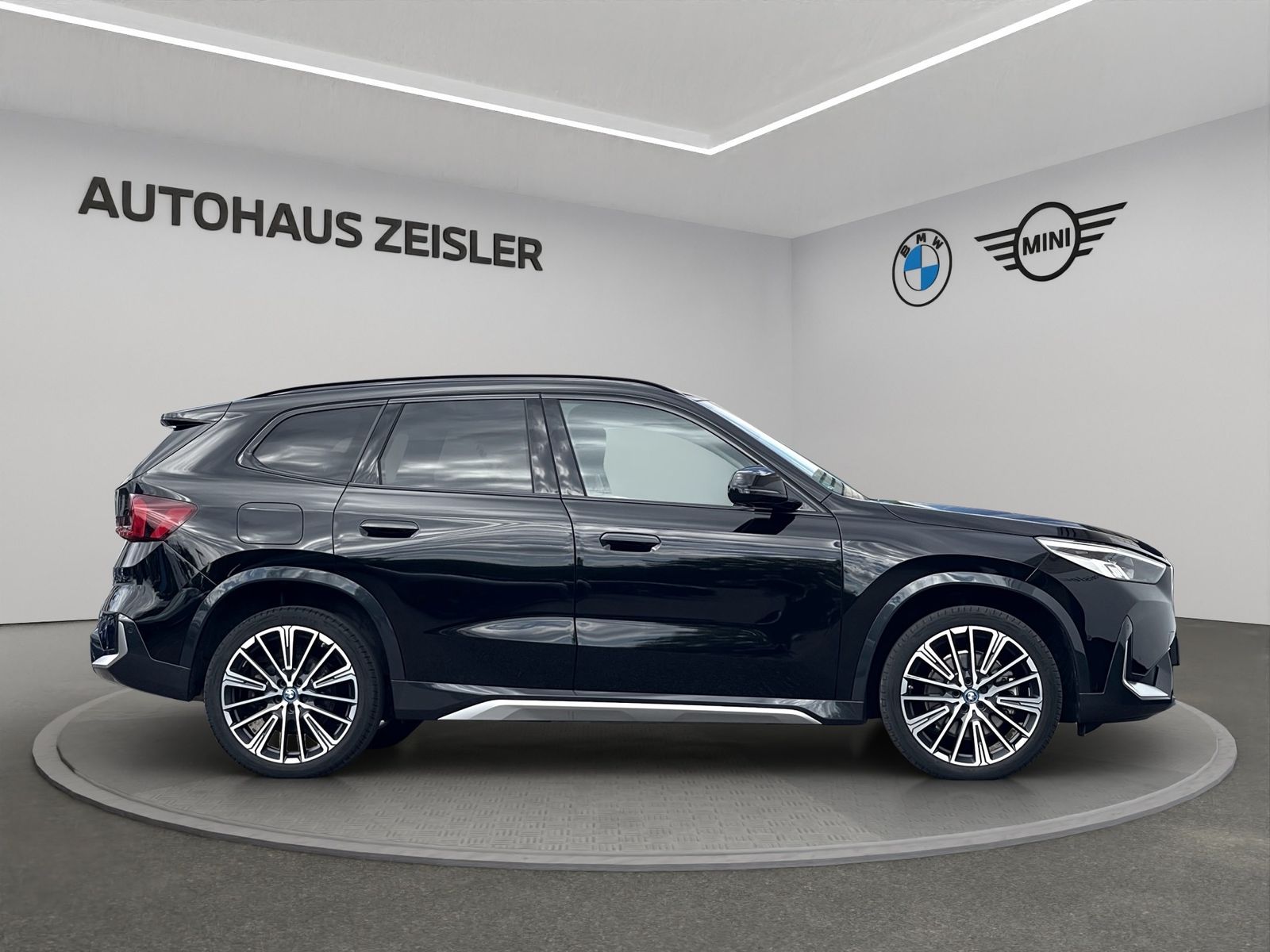 BMW X1 xDrive30e °xLine° Rückfahrkamera Parkassisten foto 3