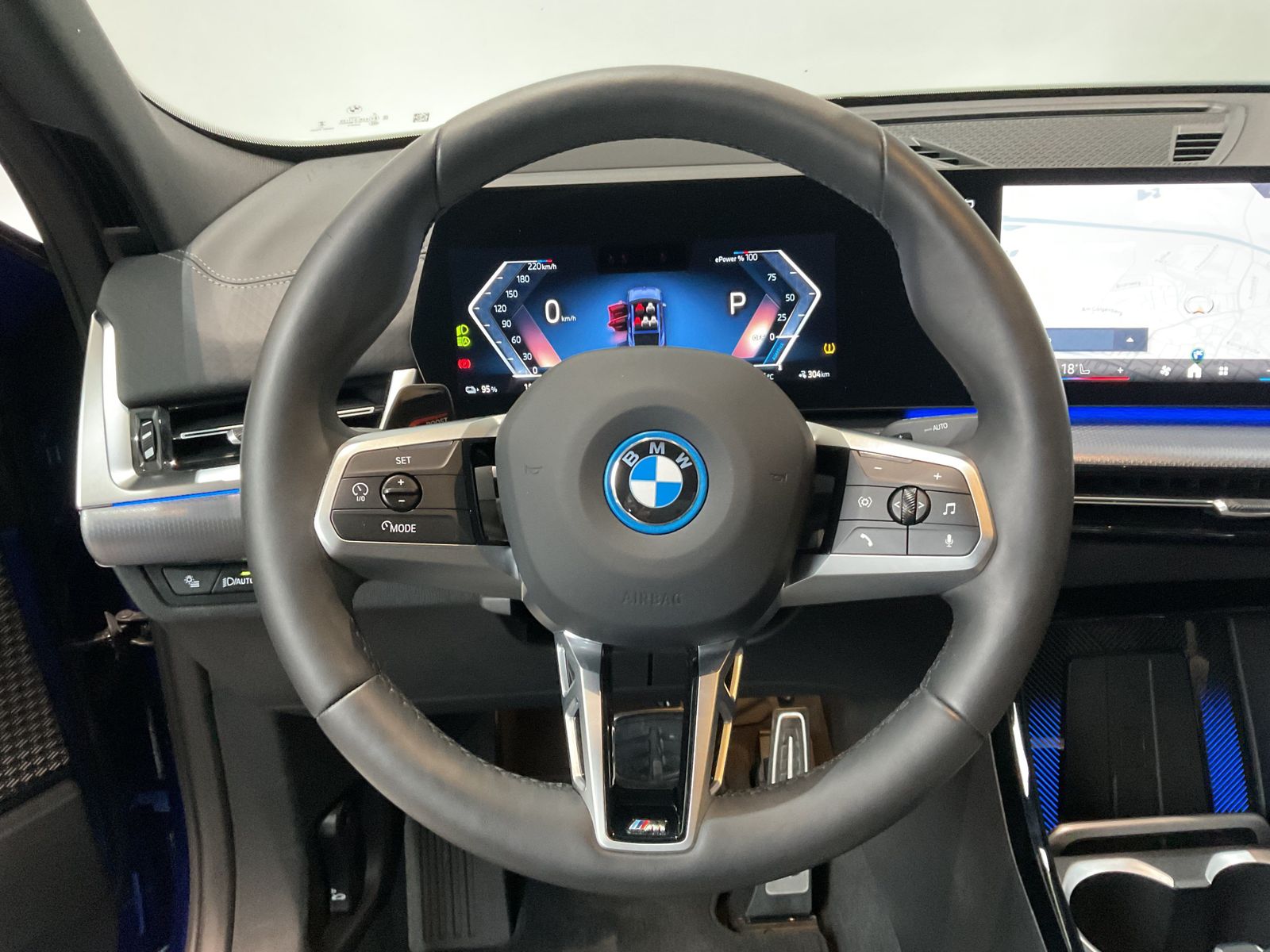 Fahrzeugabbildung BMW iX2 xDrive30 |Aktivsitz |M Sportpaket |Harman Ka