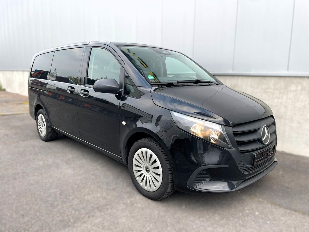 Image of Mercedes-Benz Vito