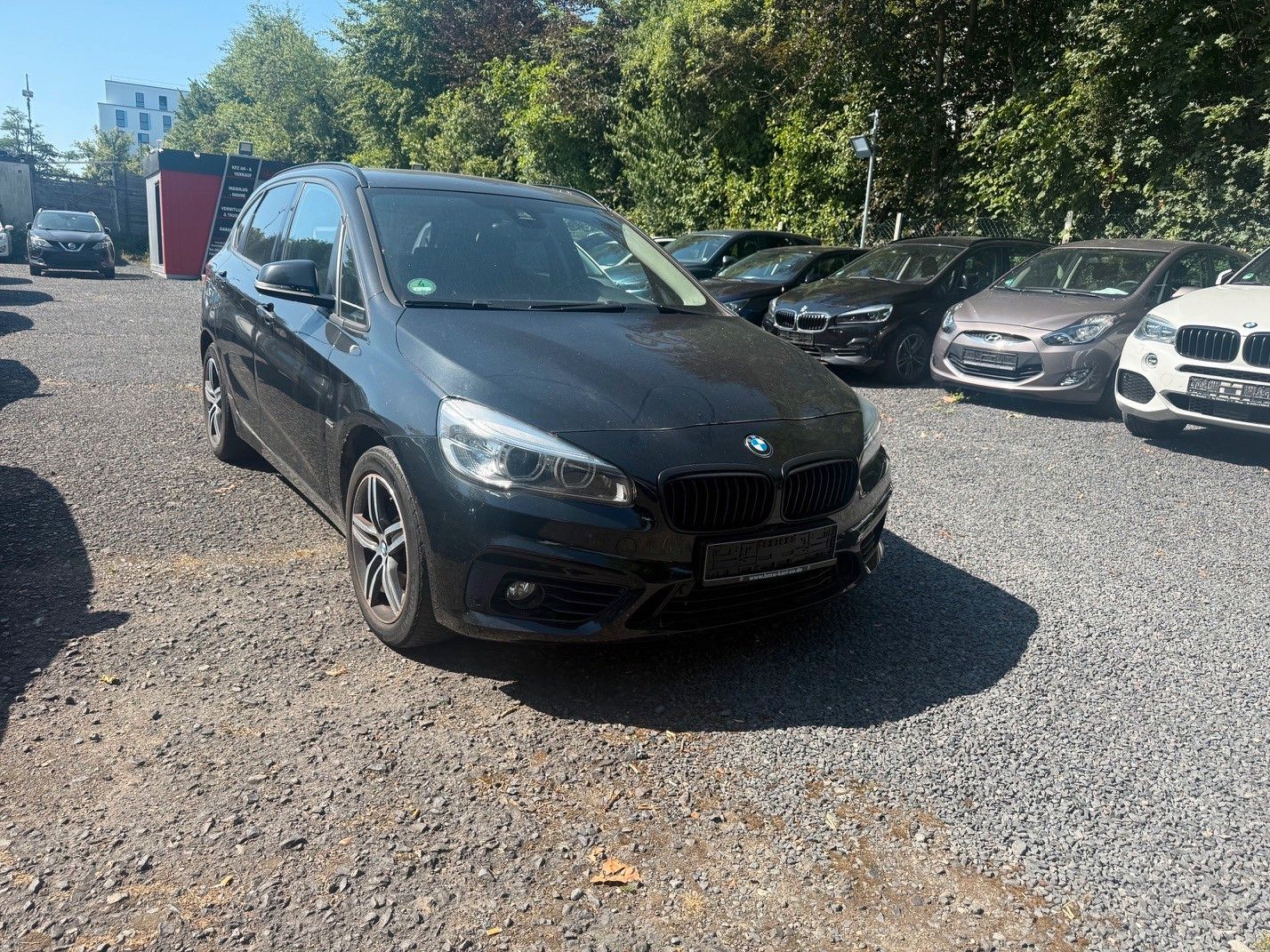 BMW 218 - 1