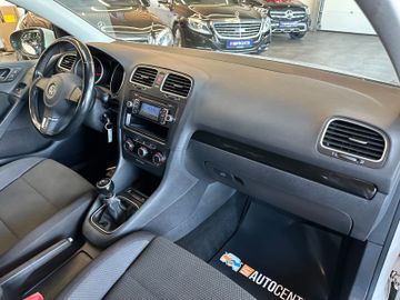 Volkswagen Golf VI Comfortline *1. Hand*Klima*Radio*USB*PDC