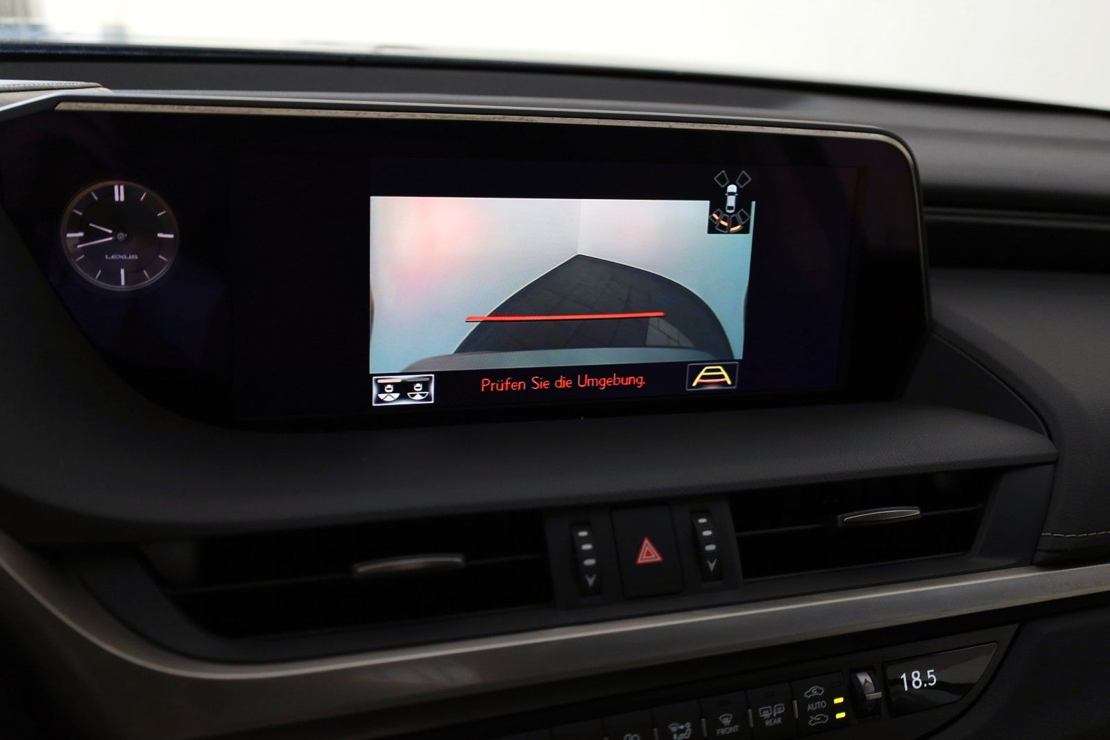 Fahrzeugabbildung Lexus ES 300 Luxury Line,Leder,Navi,LED,SH,ACC,SD