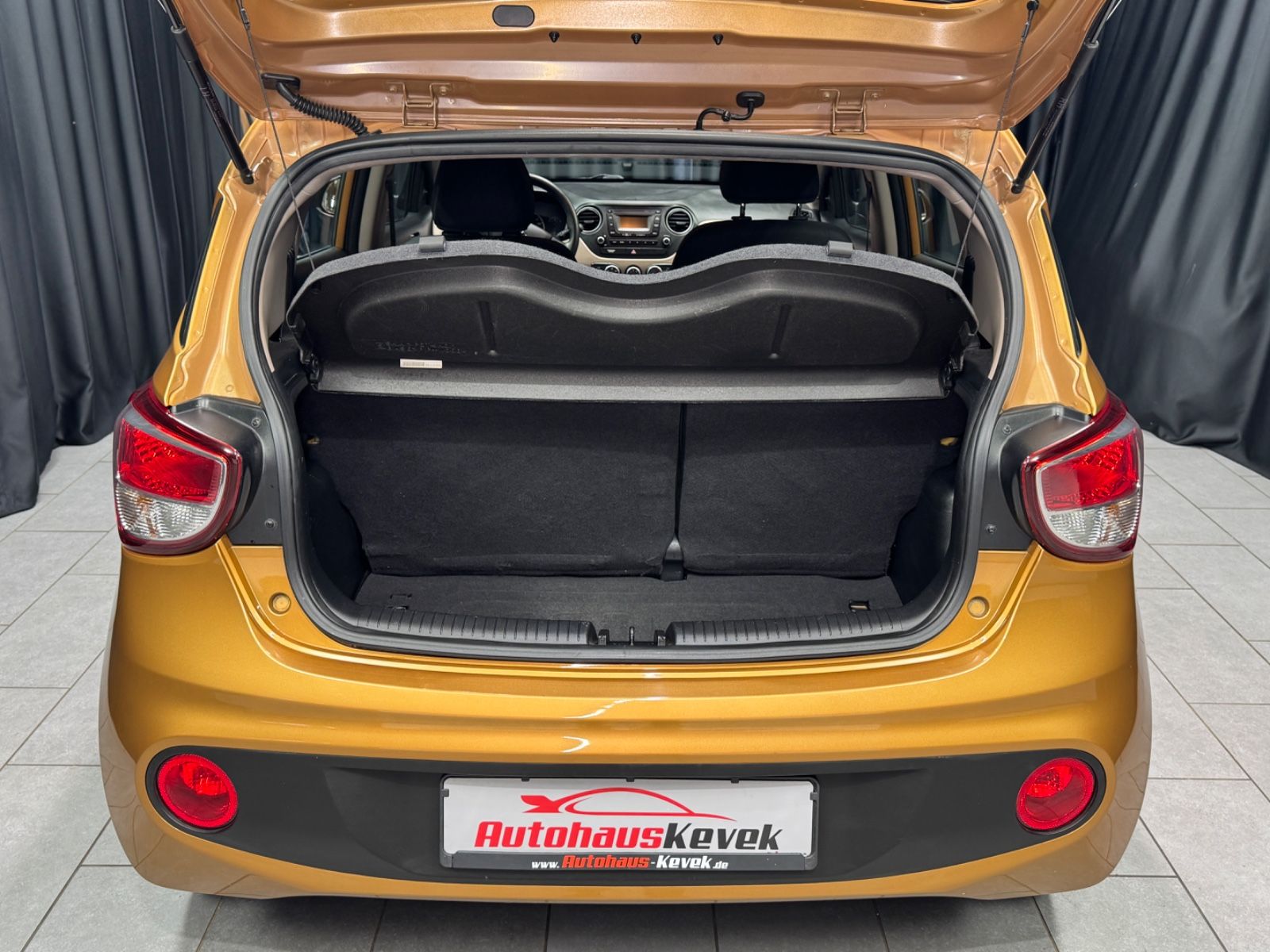 Fahrzeugabbildung Hyundai i10 Classic|AUTOMATIK|KLIMA|ORIGINAL 45.000 KM|