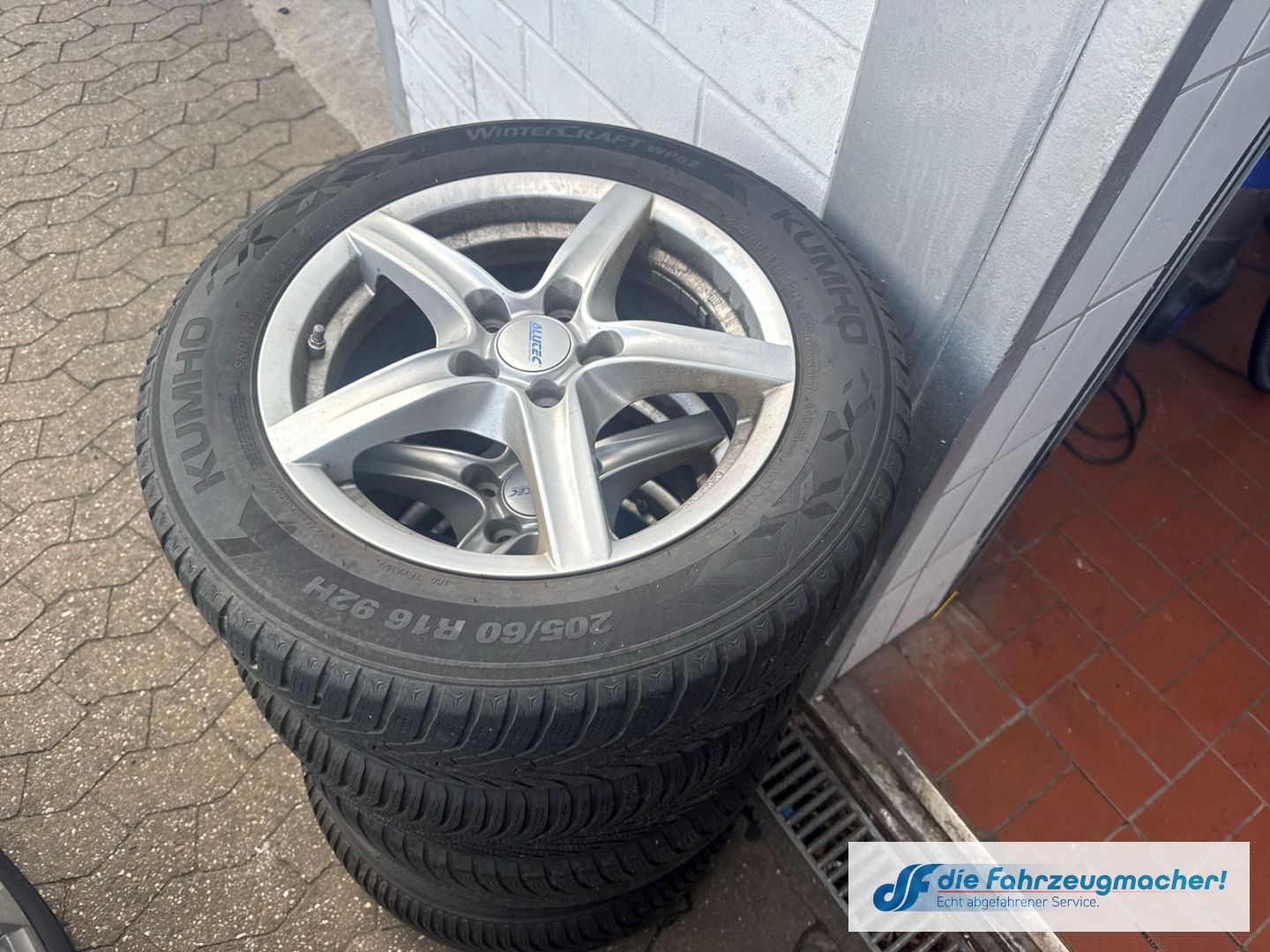 Fahrzeugabbildung Ford Focus Turnier Cool & Connect Navi LED Apple CarP