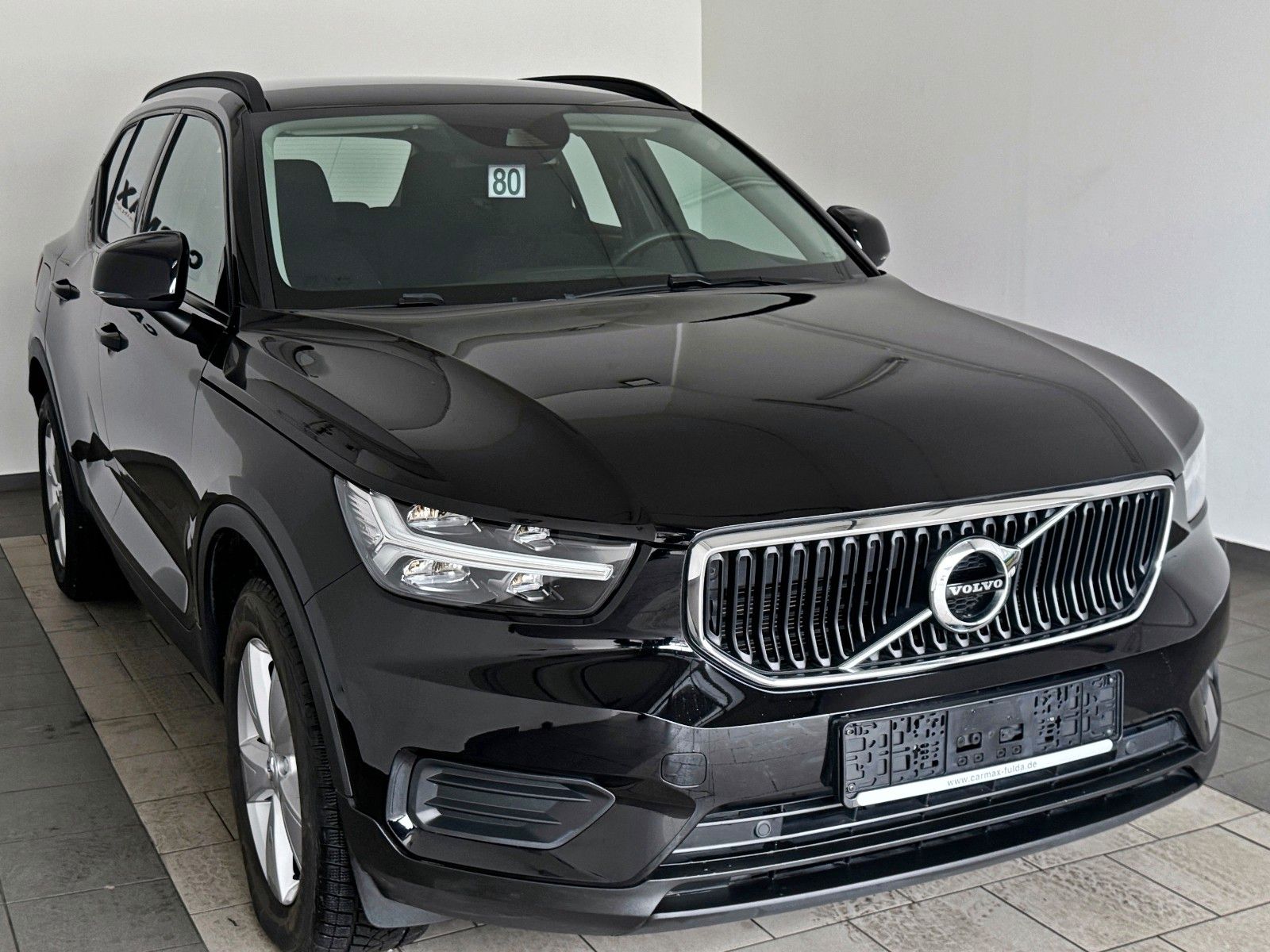 Fahrzeugabbildung Volvo XC40 Momentum Core Navi,LED,PDC,WLAN