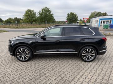 Volkswagen Touareg - 8