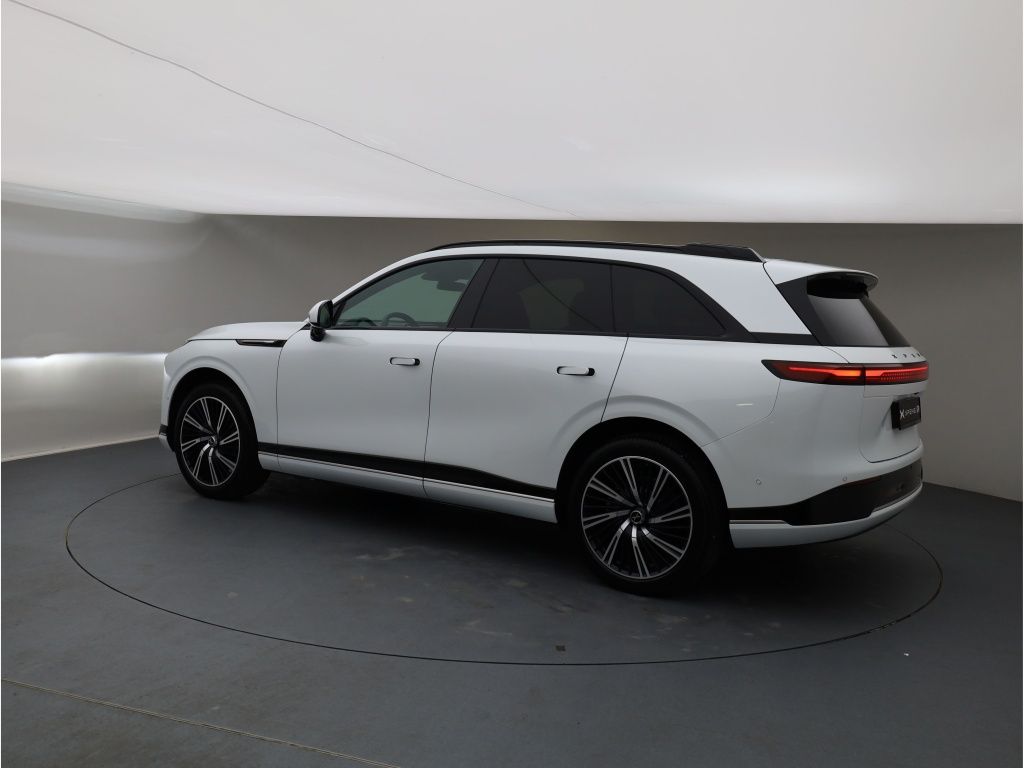 XPENG G9