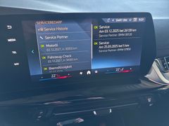 Fahrzeugabbildung BMW 220i Active Tourer -- M Sport/ ACC/ AHK/ HeadUp