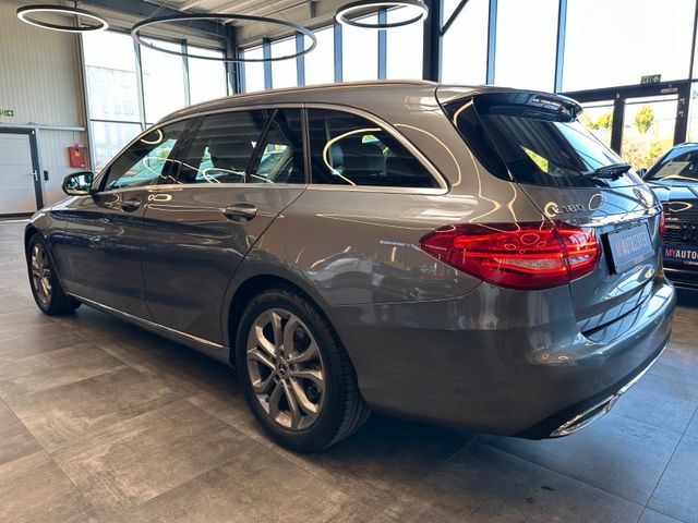 Mercedes-Benz C 180 *2-ZONEN*TEMPO*NAVI*LED*TOTWINKEL*PDC*