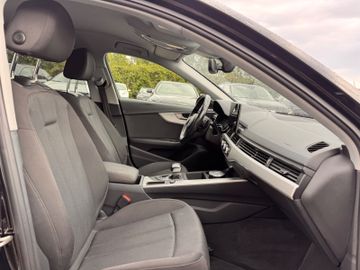 Audi A4 - 12