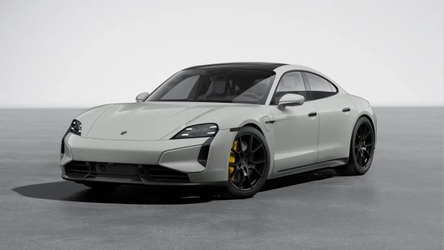 Porsche Taycan Turbo S Burmester Panorama