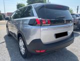 Peugeot 5008 1,2 PureTech ALU NAVI 7-Sitzer - ZR neu - Peugeot: Van