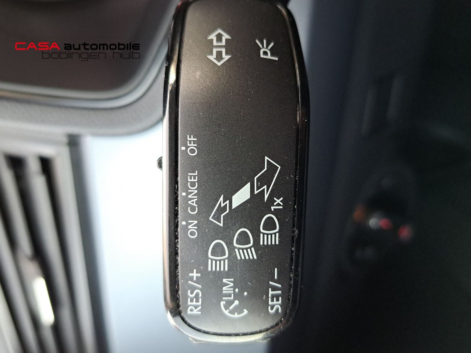 Arona Style 1.0 TSI DSG Klima SHZ PDC Voll-LED