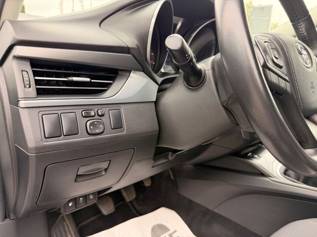 Toyota Avensis 1,8-l-Valvem. Touring Sports AHK SHZ