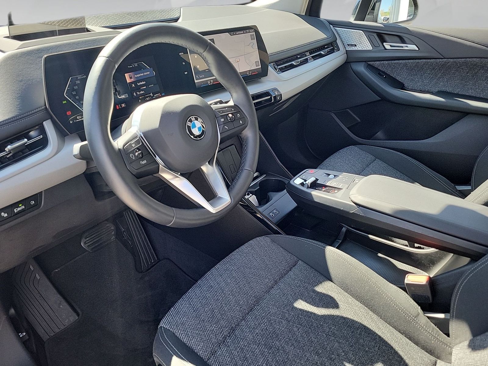 BMW 218 Active Tourer - Bild 4