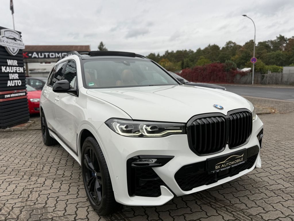 Image of BMW X7
