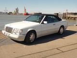 Mercedes-Benz Mercedes E 320 Cabrio W 124/ USA - Mercedes-Benz: Cabrio, W124