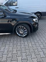Mercedes-Benz GLA 250 4MATIC DCT - AMG Line mit Panoramadach - gebrauchte Mercedes-Benz GLA 250 aus dem Jahr 2019