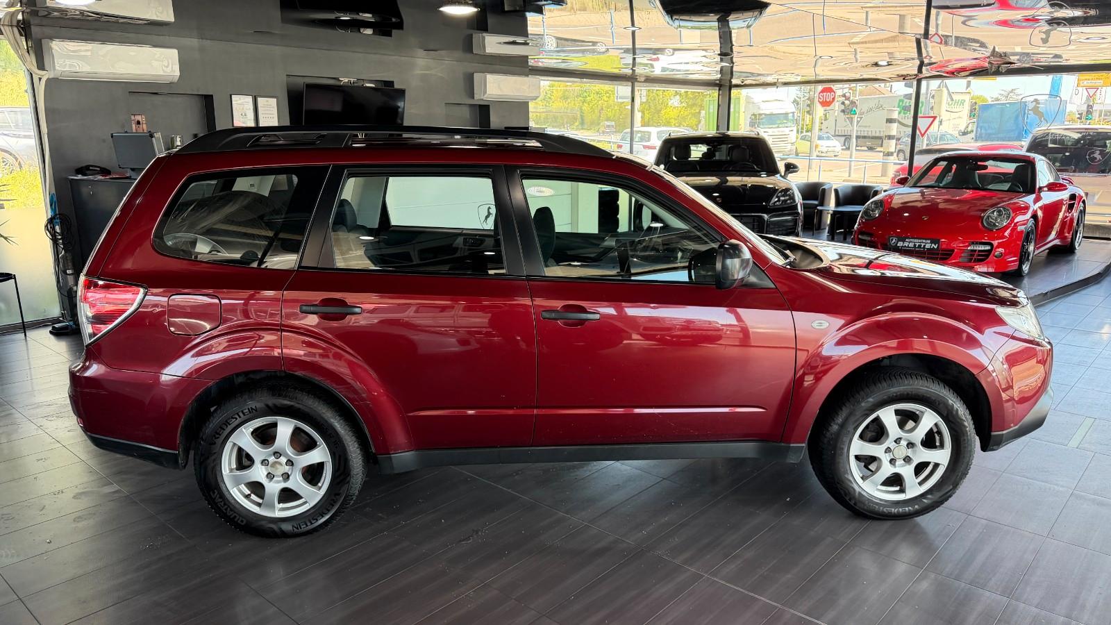 SUBARU FORESTER ACTIVE 2.0 AHK*SHZ*ALLRAD 150 ch 4X4 BVM - VOLANT EN CUIR