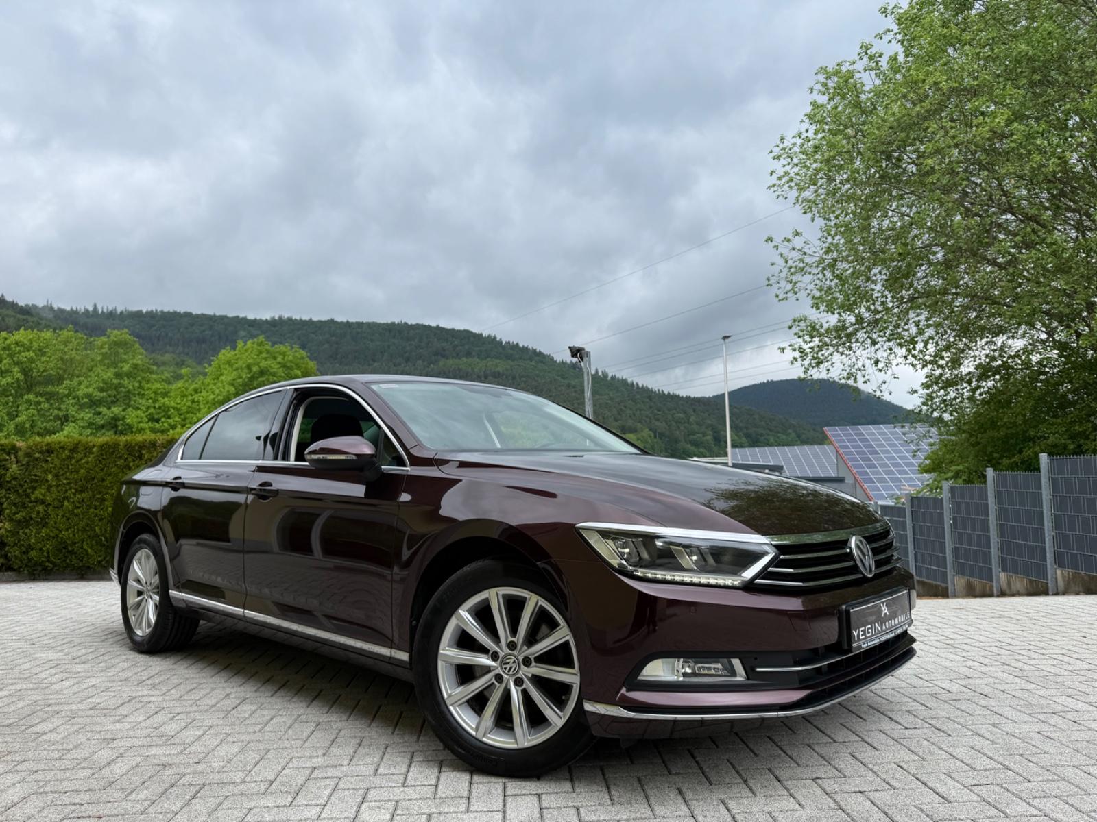 Volkswagen Passat Lim. 1.4 TSI DSG Highline Kamera-LED-ACC