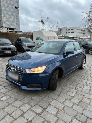 Audi AUDI A1 1.4TSI*1 Hand*Wenig KM* Automatik