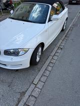 BMW 118i Cabrio PDC vo. hi. Xenon Leder 8fach alu - BMW 1er Reihe: Weiß, Cabrio