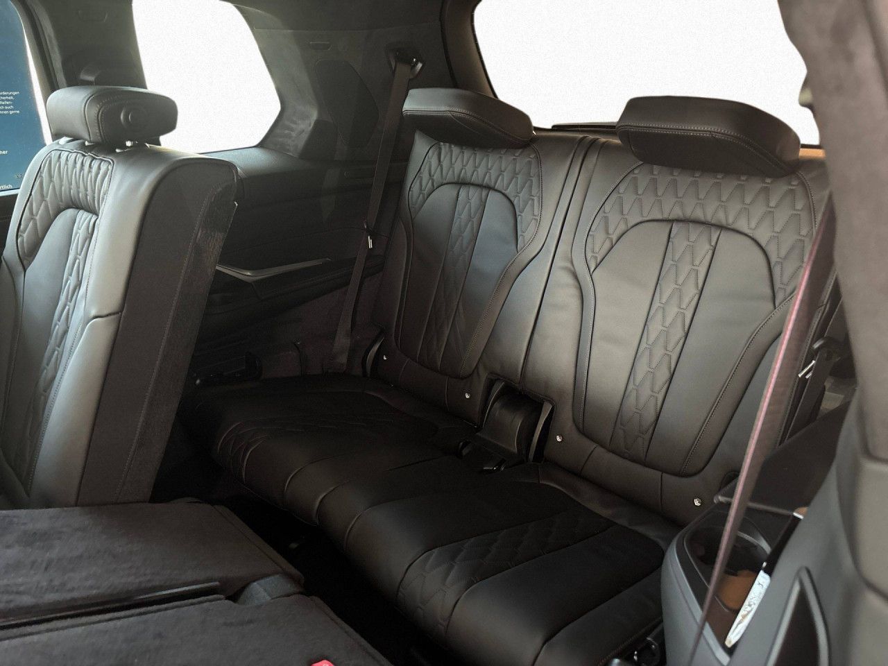 BMW X7 M60 - Bild 19