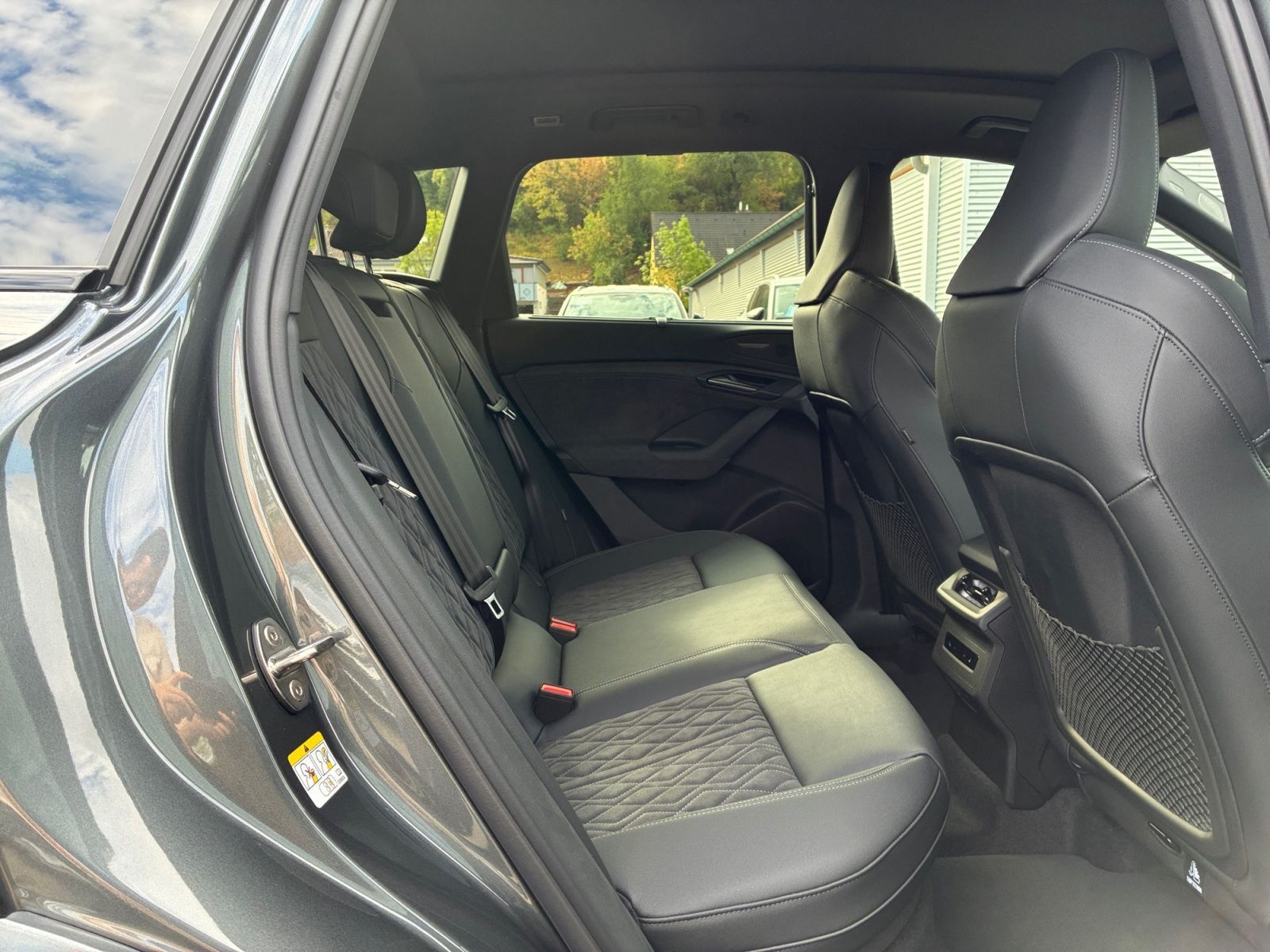 Audi Q6 e-tron - Bild 13