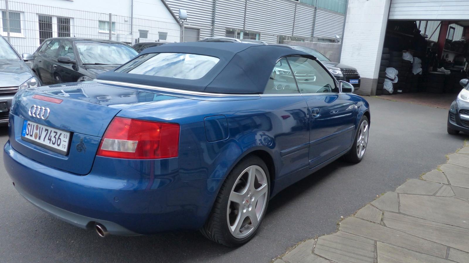 Audi A4 2.4 V6  Cabriolet.SCHALTER.ALU .SHZ. AHK CD.