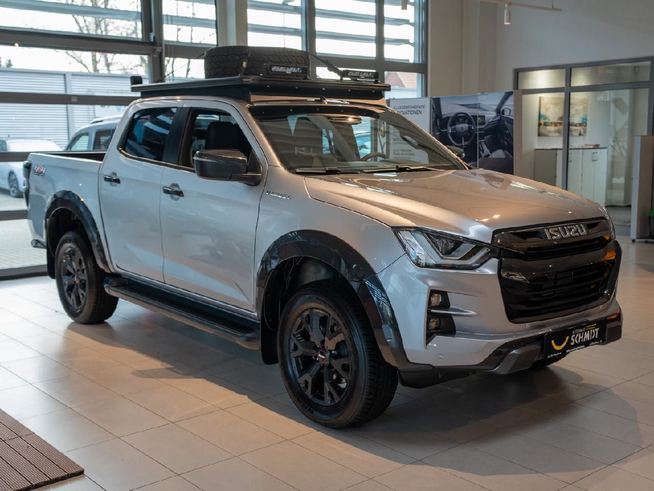 Fahrzeugabbildung Isuzu D-Max Double Cab 4WD V-CROSS