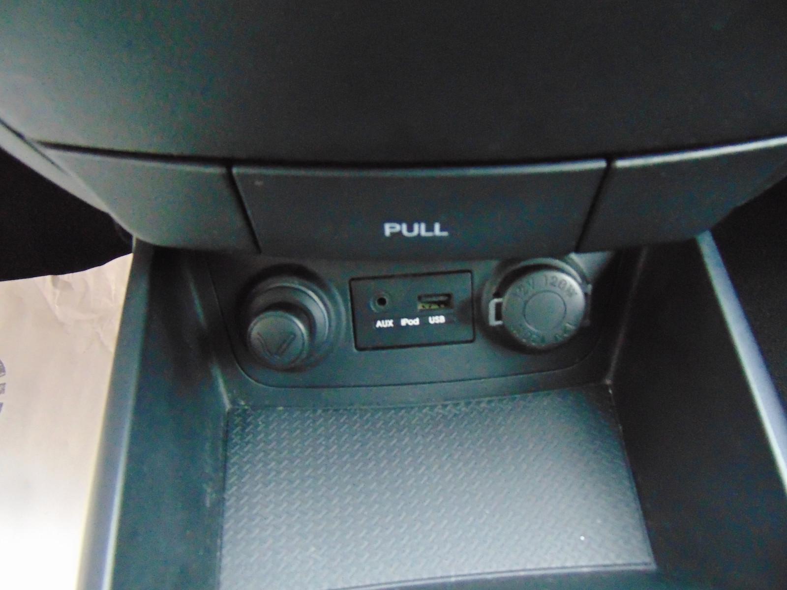 Hyundai i30 2011 — photo 12