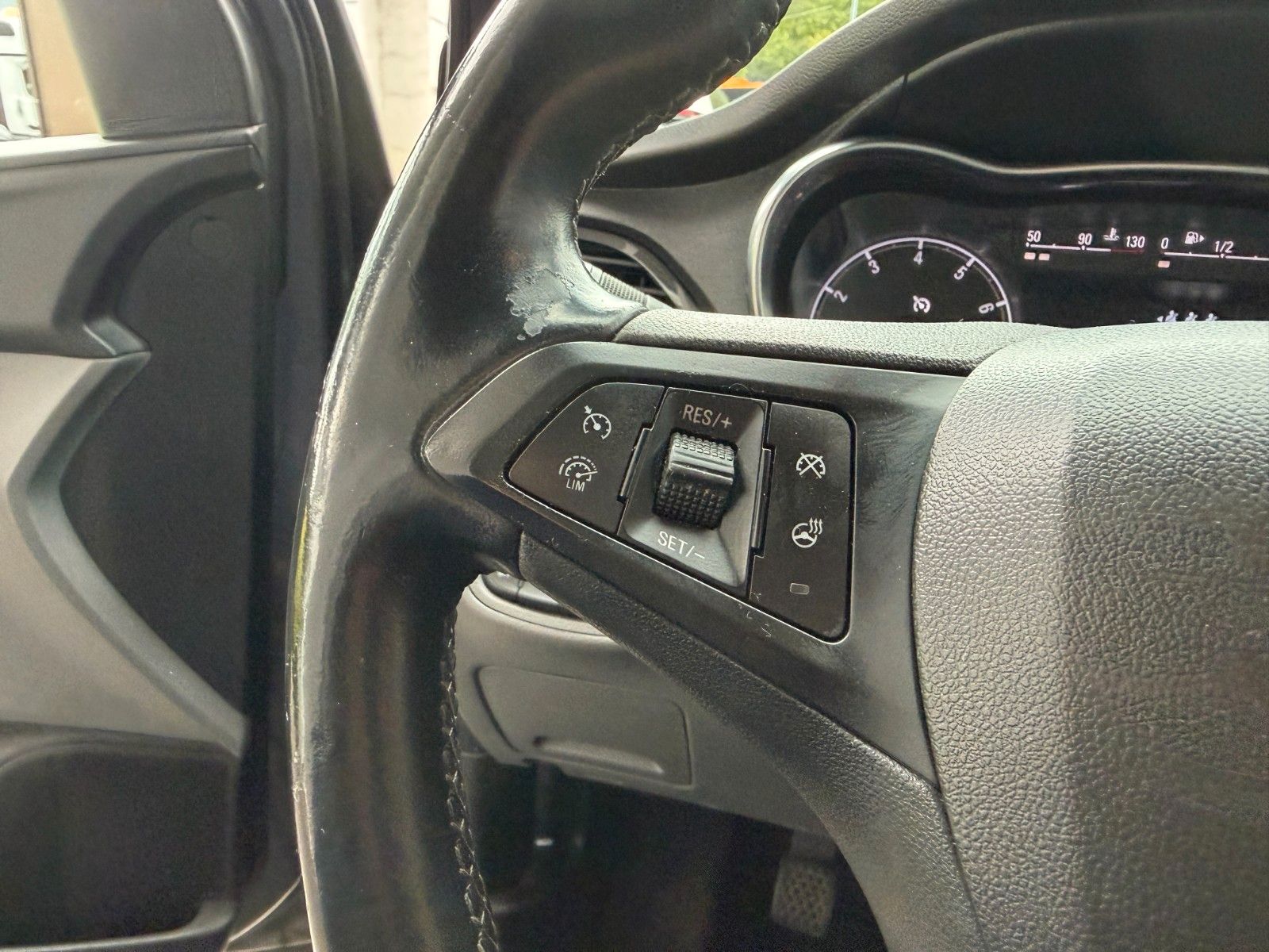 Fahrzeugabbildung Opel Karl Exklusiv 75PS SHZ/PDC/LHZ!