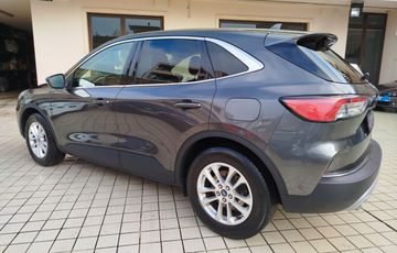 Ford Kuga - 10
