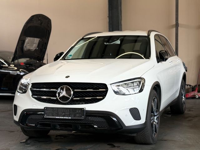 MERCEDES-BENZ GLC 220 d 4Matic Night Paket/Ambiente/ACC/LED